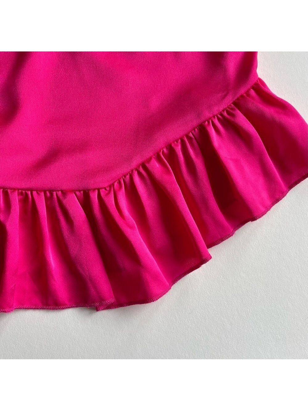 PrettyLittleThing Pink Ruffle Hem Tank Top - Picture 3 of 6
